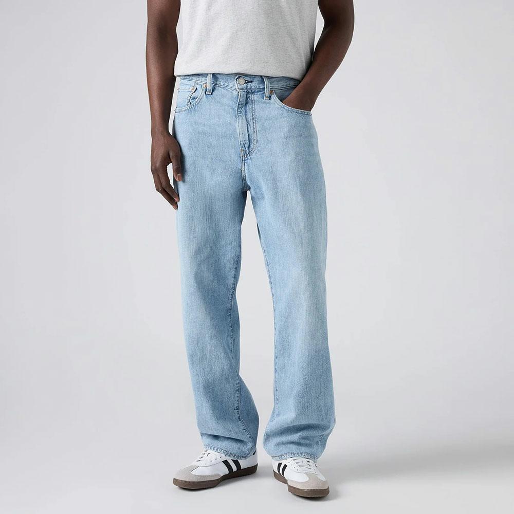 Levis 568 Loose Straight Lightweight Jeans