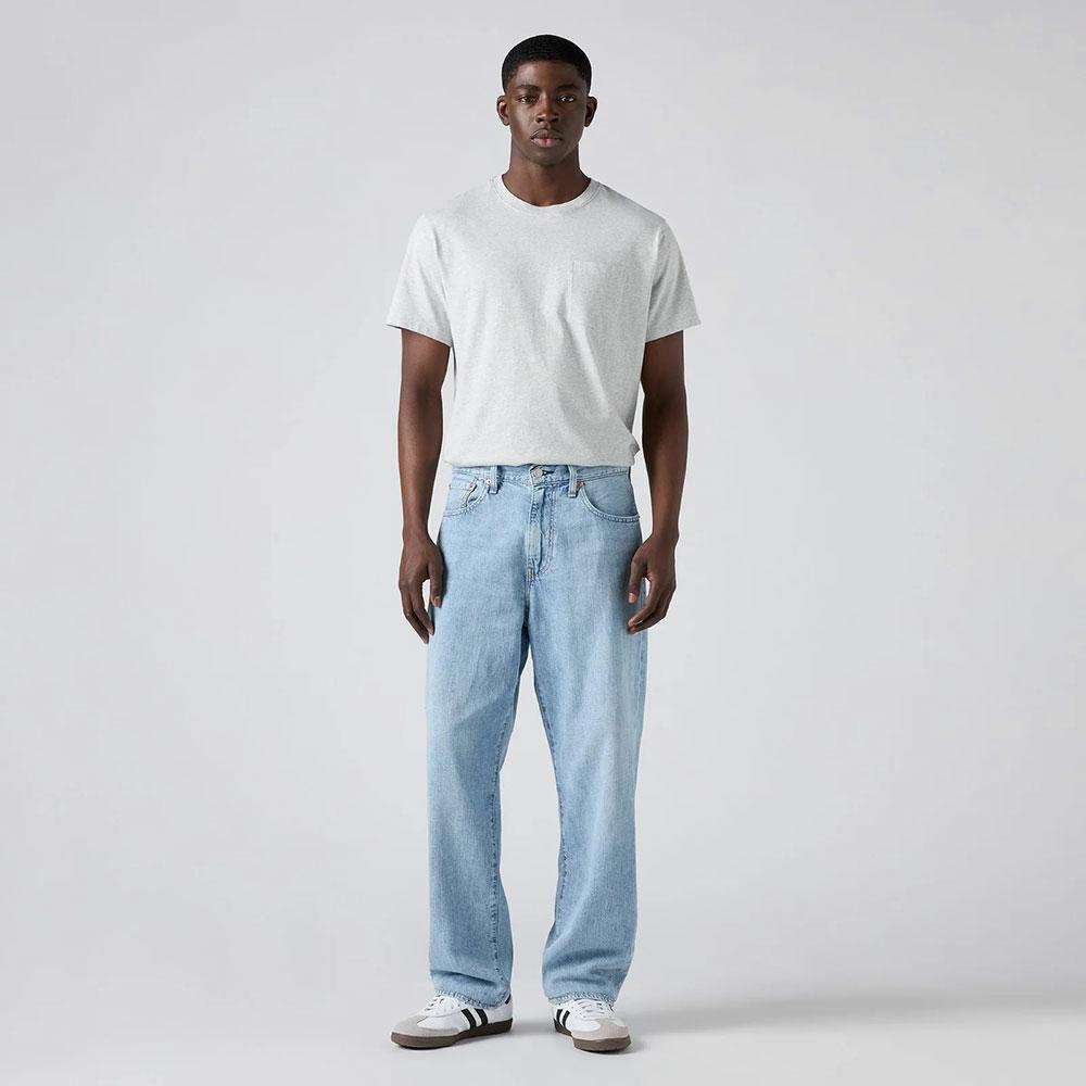 Levis 568 Loose Straight Lightweight Jeans
