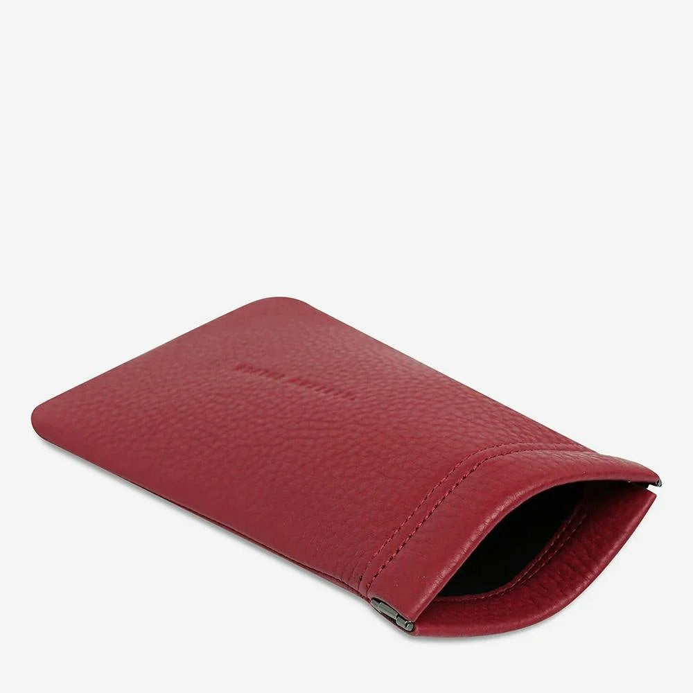 Status Anxiety Keepsake Sunglasses Case - Rouge